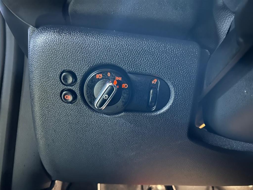 Mini Cooper Electric - Vista 11