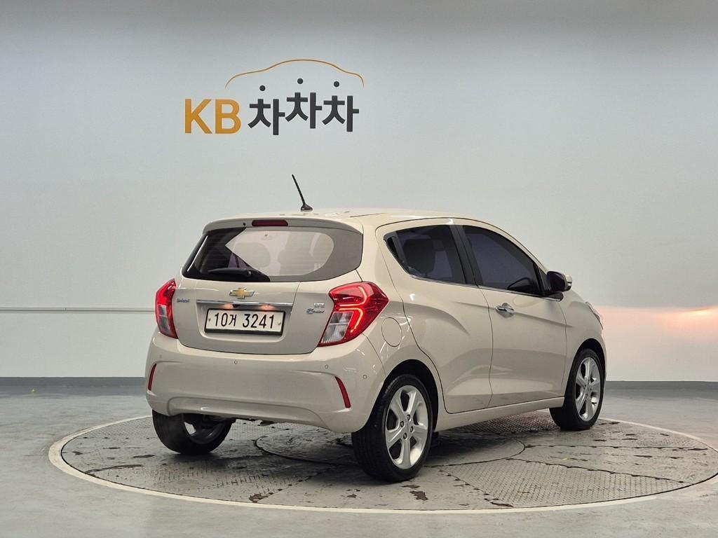 Chevrolet Spark - Vista 3