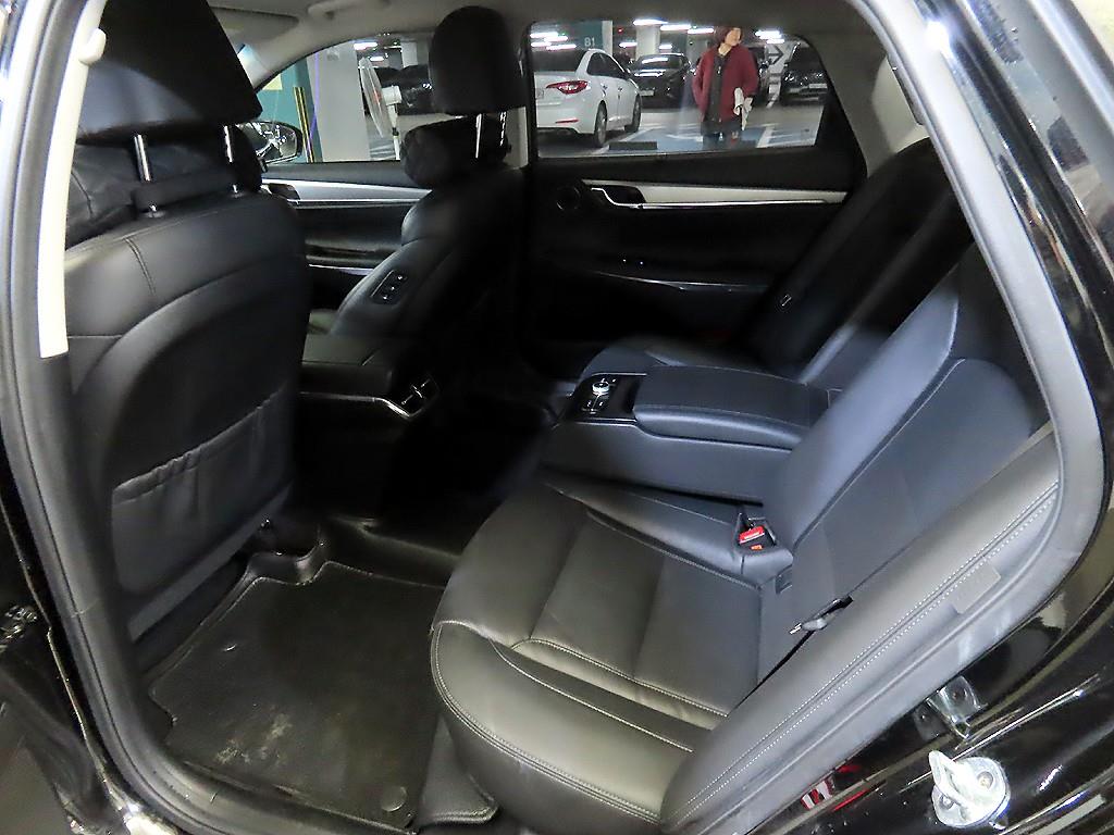 HYUNDAI Grandeur - Vista 7