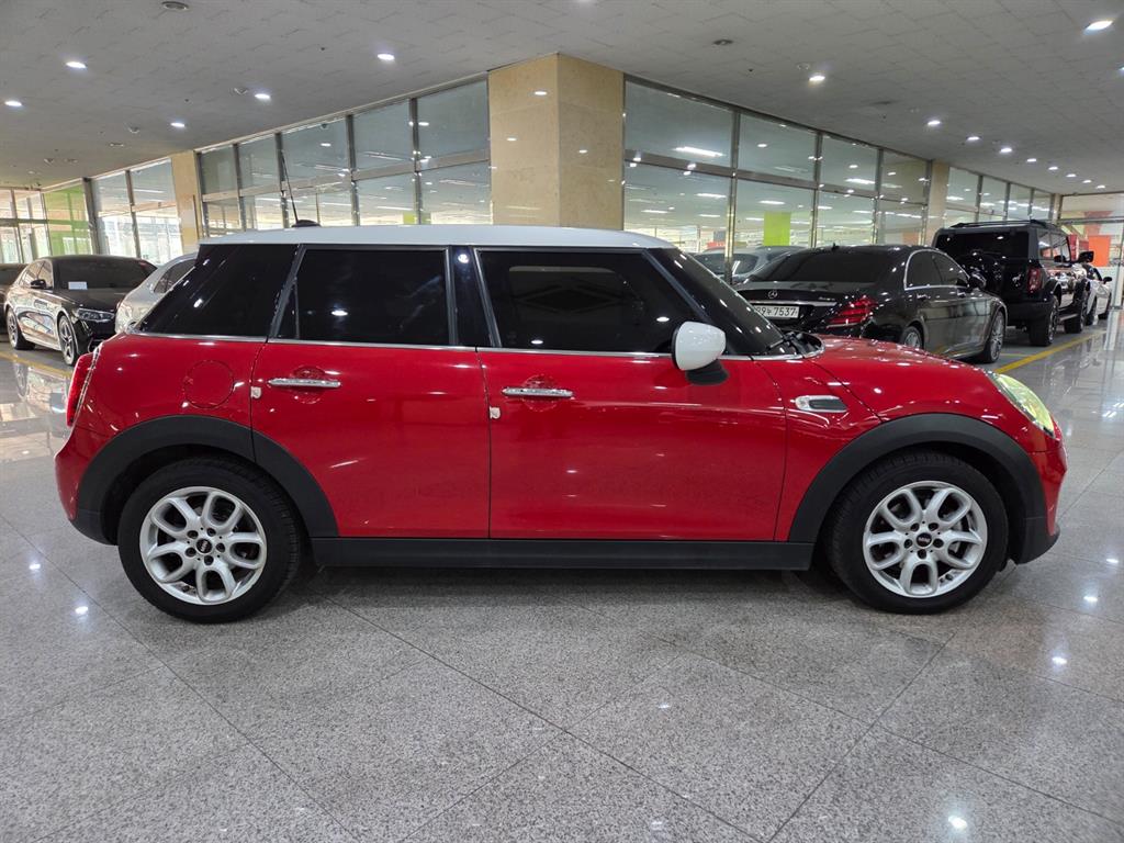 Mini Cooper - Vista 5