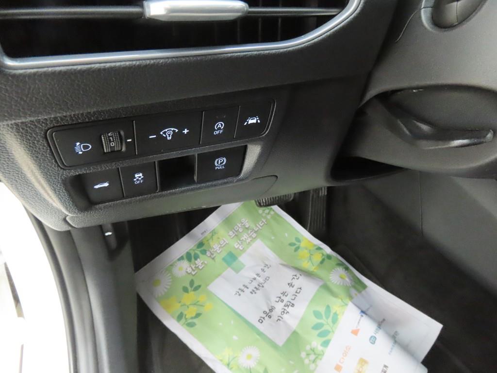 HYUNDAI Sonata - Vista 10