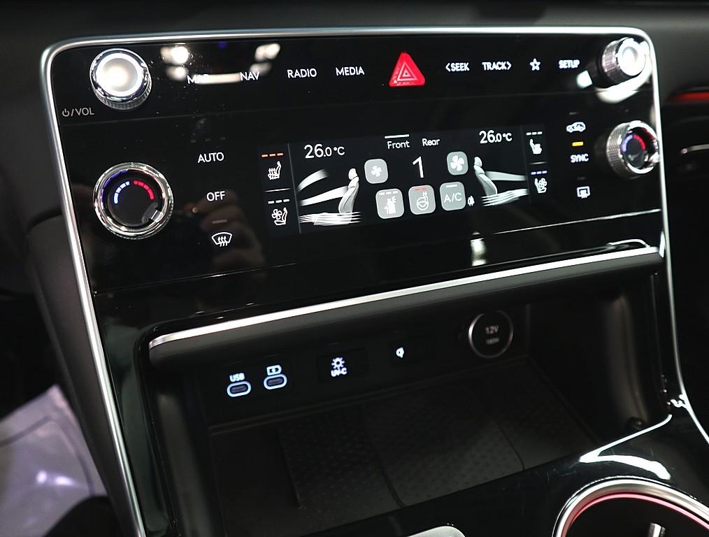 Genesis GV80 2025 Gris - Importación desde Corea - HF Imports Iquique - Foto 13