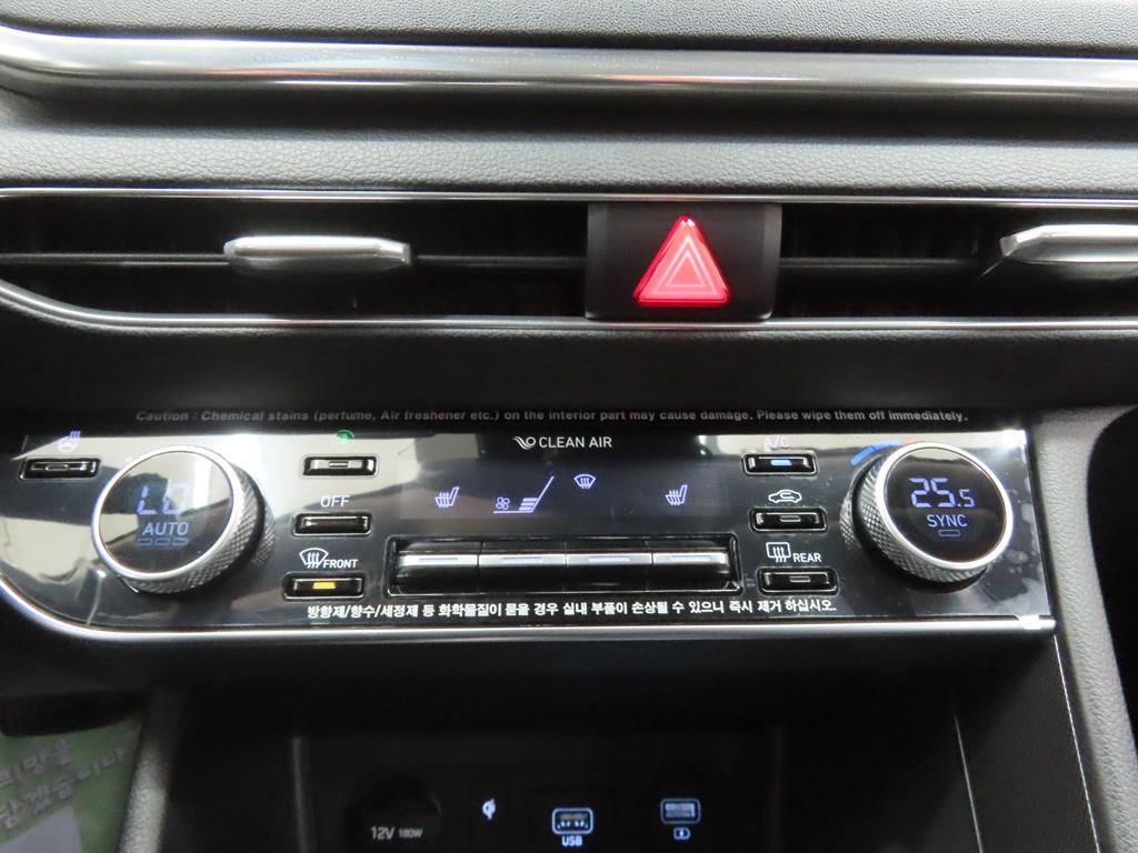 HYUNDAI Sonata - Vista 12