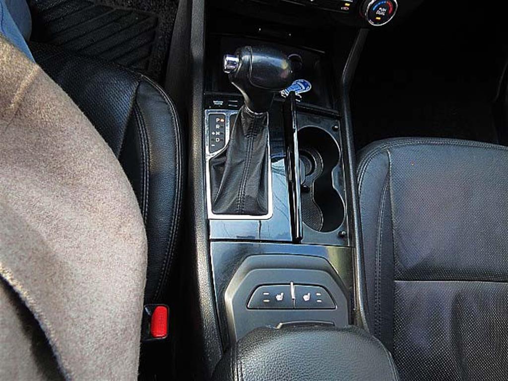 KIA K7 2010 Negro - Importación desde Corea - HF Imports Iquique - Foto 11