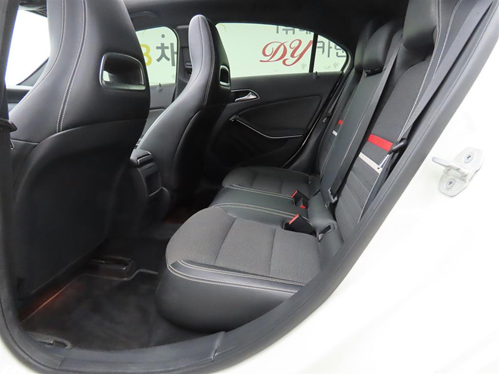 Mercedes Benz A Class - Vista 6