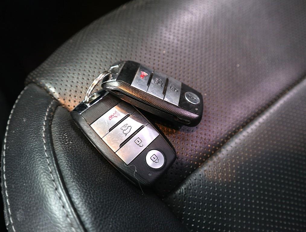 KIA Sorento 2017 Blanco - Importación desde Corea - HF Imports Iquique - Foto 15