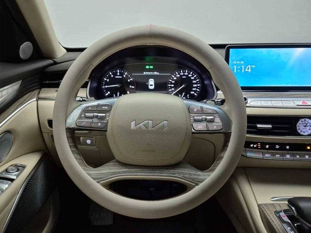 KIA K9 - Vista 9