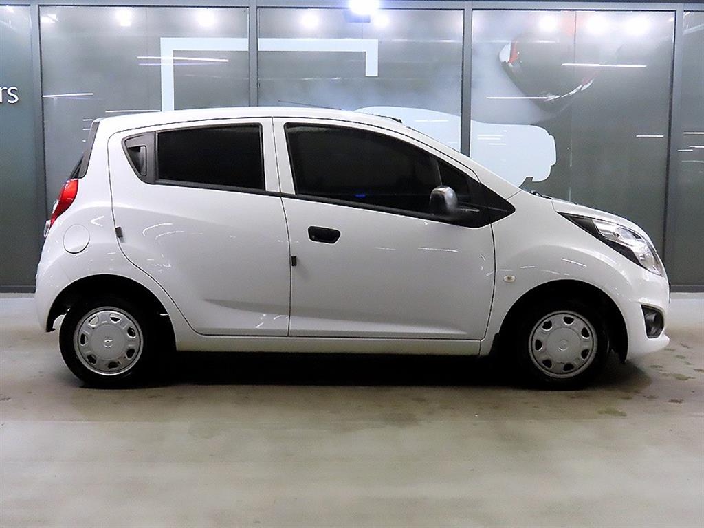 Chevrolet Spark - Vista 3