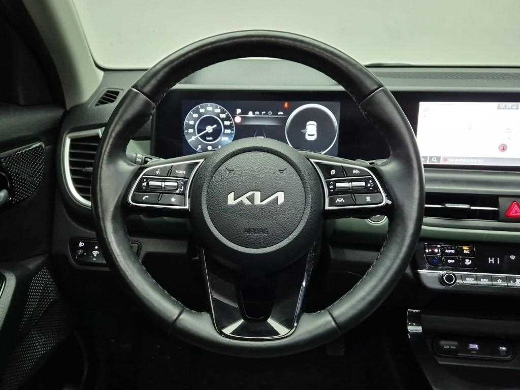 KIA Seltos - Vista 9