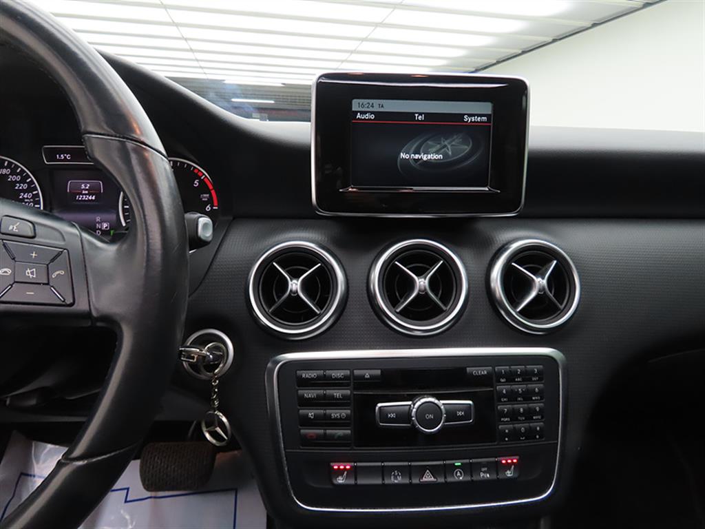 Mercedes Benz A Class - Vista 10