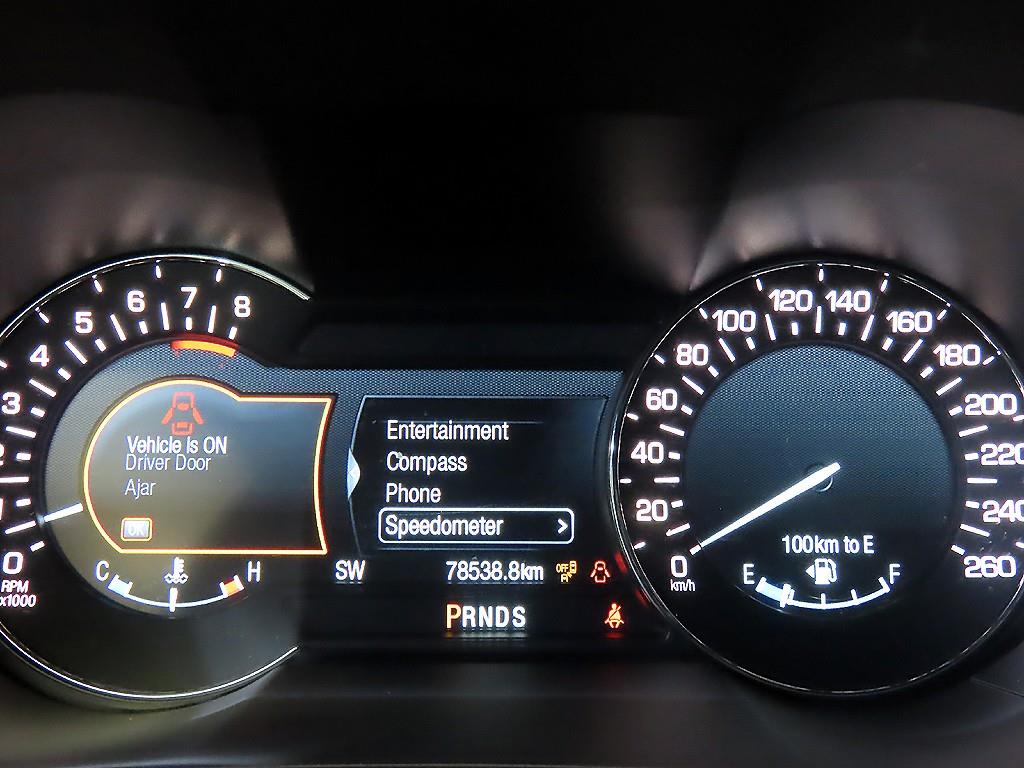 Lincoln MKX - Vista 9