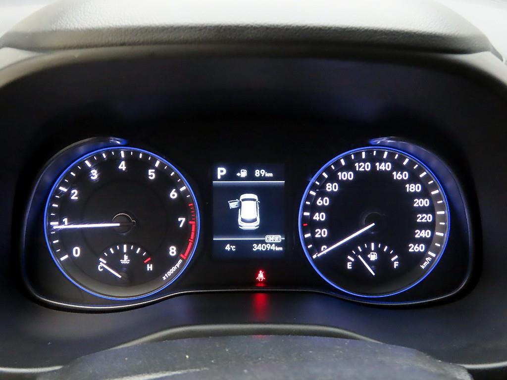 HYUNDAI Kona - Vista 6