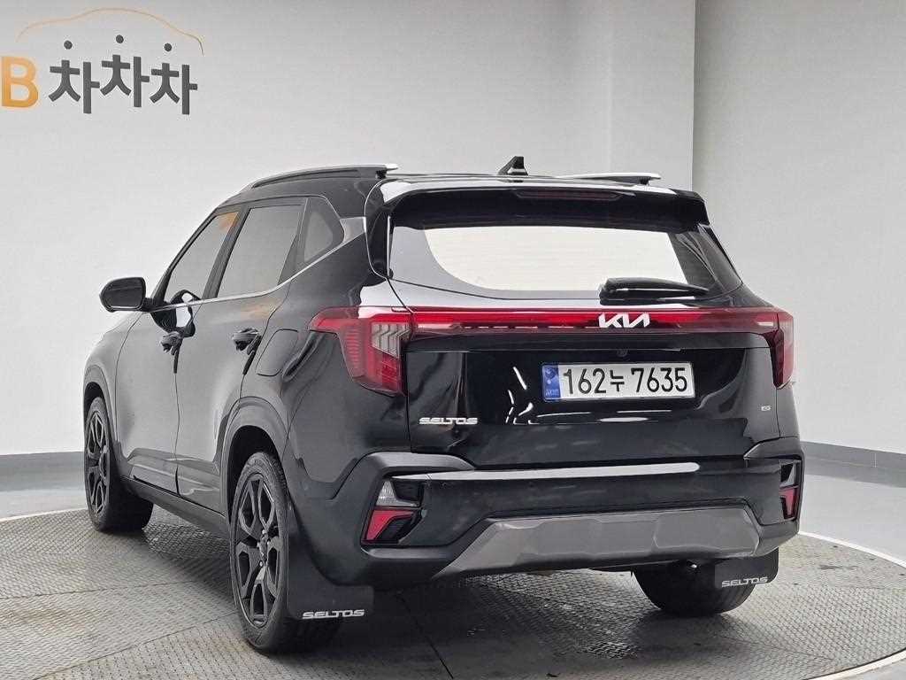 KIA Seltos - Vista 2