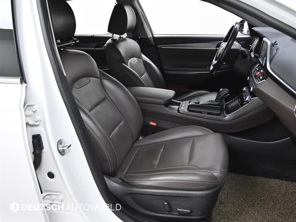 HYUNDAI Grandeur - Vista 10