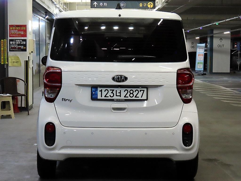 KIA Ray - Vista 5