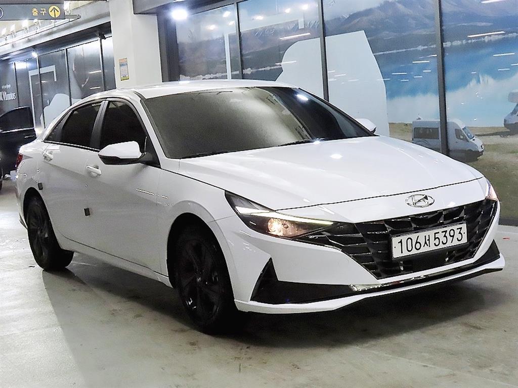 HYUNDAI Avante 2023 Blanco - Importación desde Corea - HF Imports Iquique - Foto 1