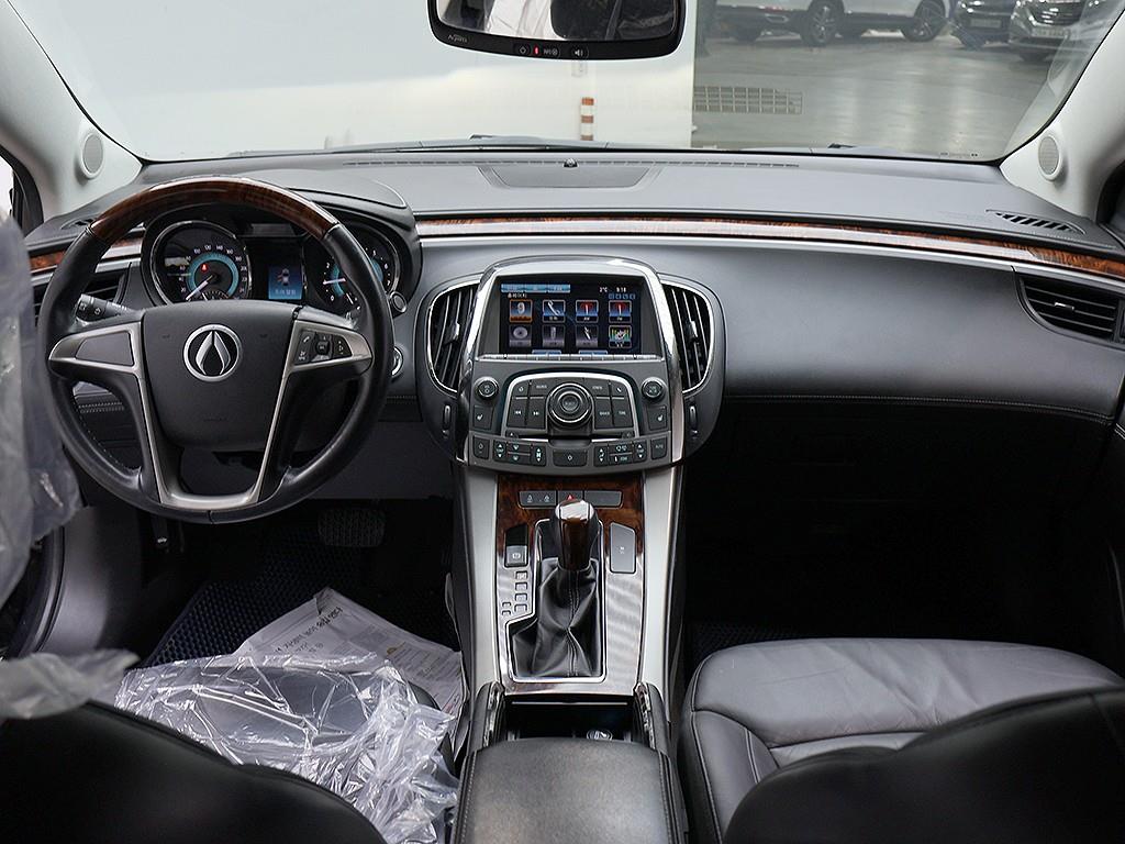 DAEWOO Alpheon - Vista 9