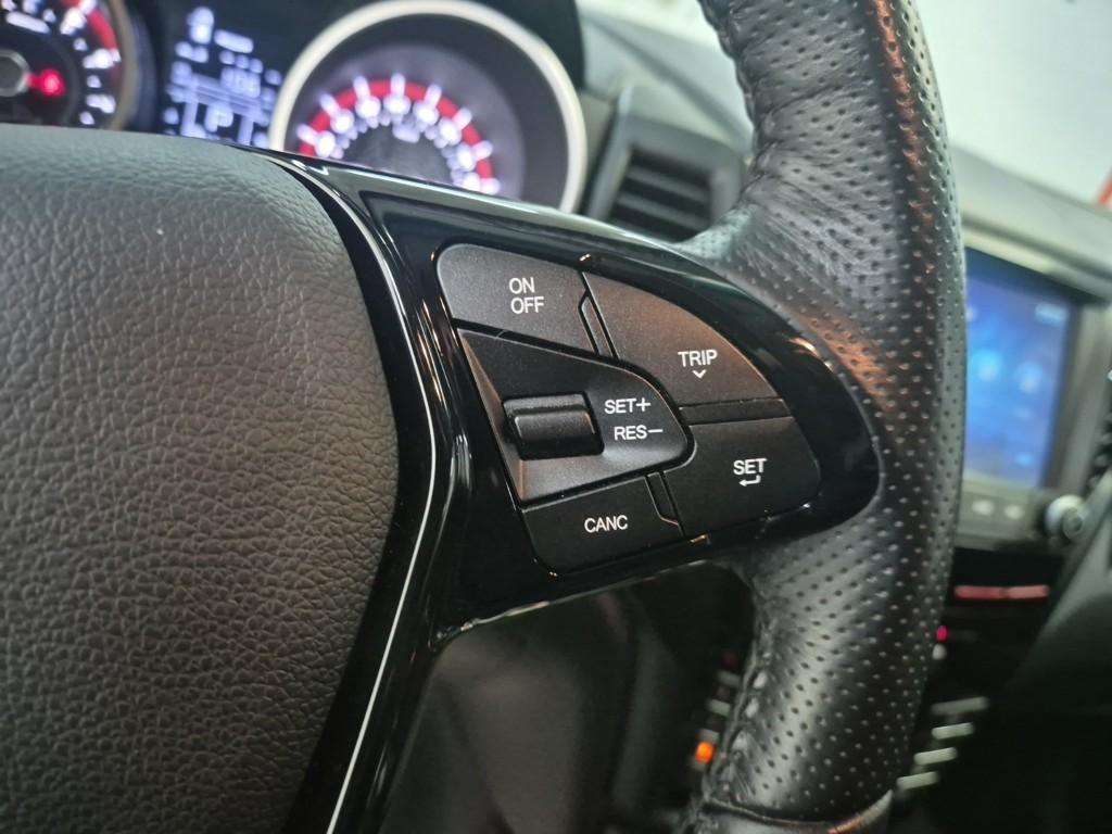 Ssangyong Tivoli 2019 Plateado - Importación desde Corea - HF Imports Iquique - Foto 15