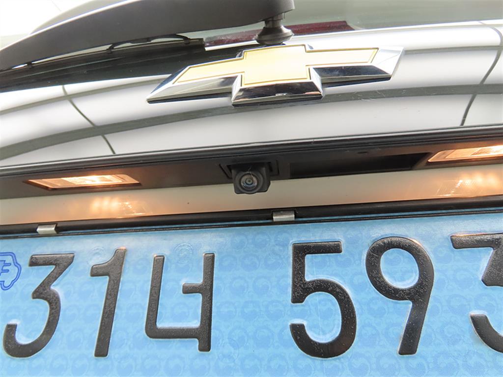 Chevrolet Bolt 2019 Blanco - Importación desde Corea - HF Imports Iquique - Foto 17