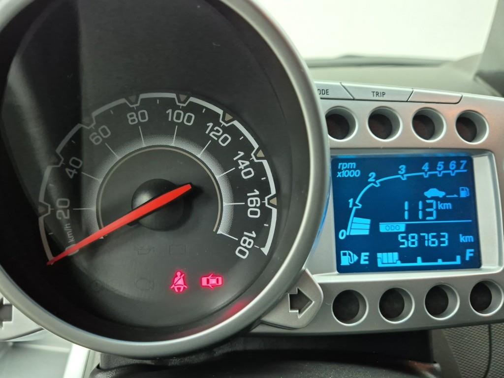 Chevrolet Spark - Vista 7