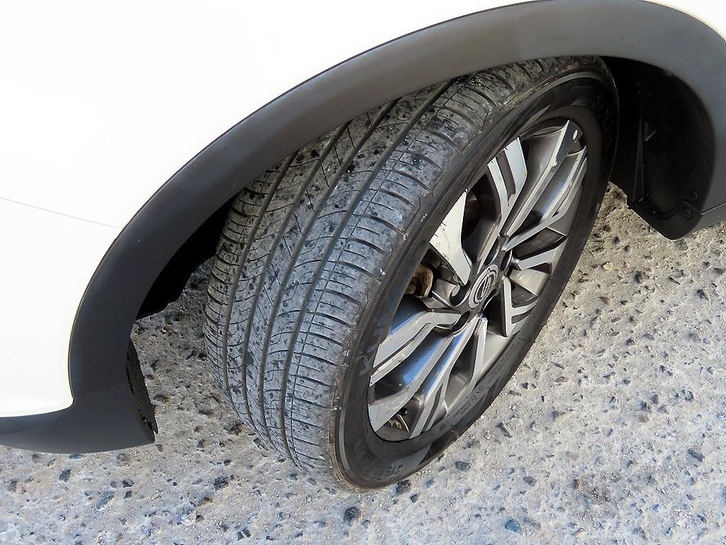 Ssangyong Tivoli 2019 Blanco - Importación desde Corea - HF Imports Iquique - Foto 20