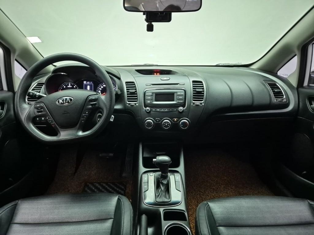 KIA K3 2016 Blanco - Importación desde Corea - HF Imports Iquique - Foto 18