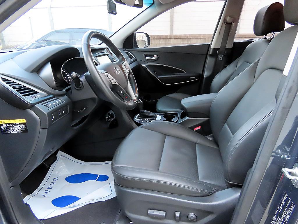 HYUNDAI Santa Fe - Vista 5