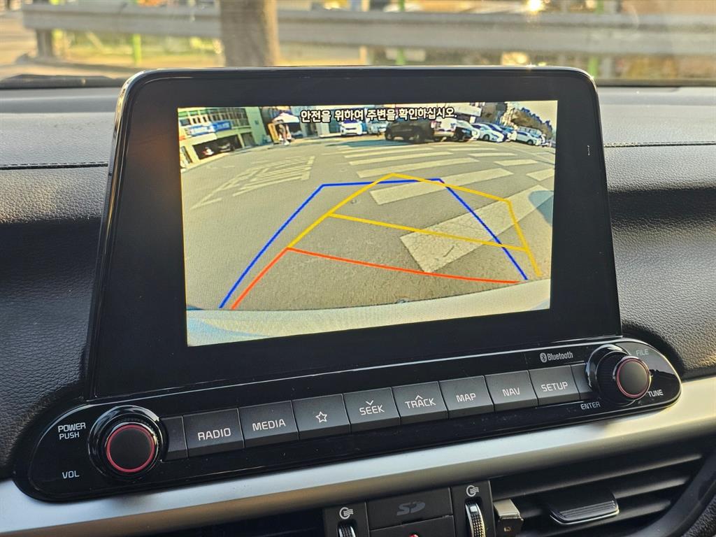 KIA K3 2021 Blanco - Importación desde Corea - HF Imports Iquique - Foto 17