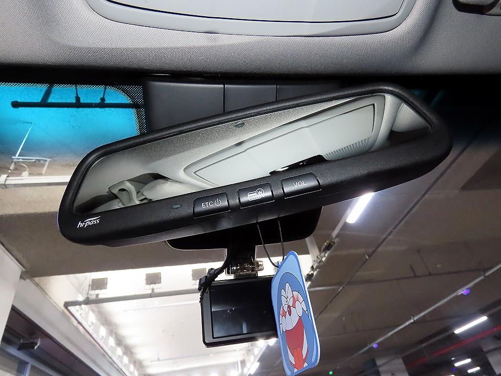 HYUNDAI Grandeur 2018 Gris - Importación desde Corea - HF Imports Iquique - Foto 18