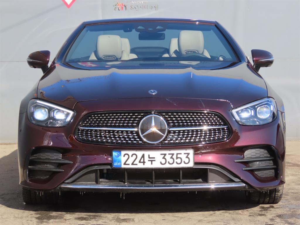 Mercedes Benz E class - Vista 3