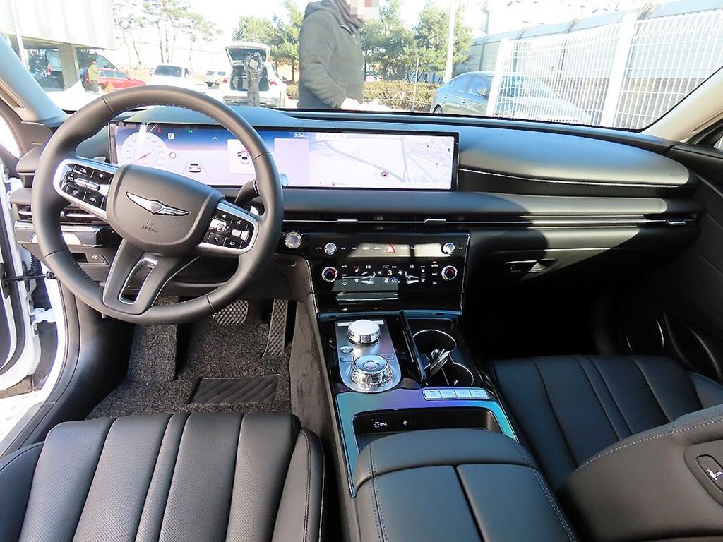 Genesis G80 - Vista 7