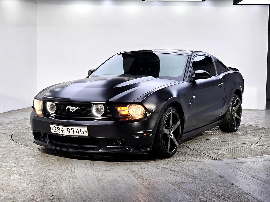 Ford Mustang 2010 Negro - Importación desde Corea - HF Imports Iquique - Foto 1