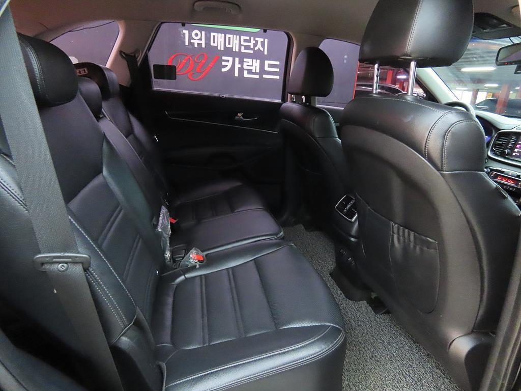 KIA Sorento - Vista 6