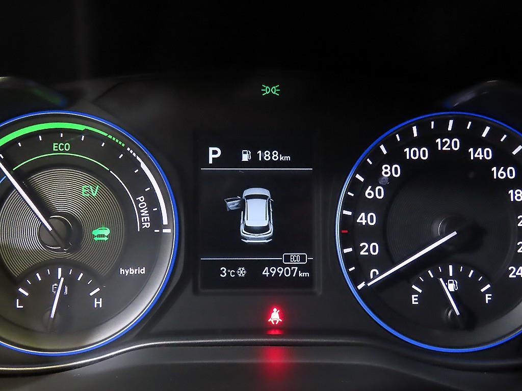 HYUNDAI Kona - Vista 9