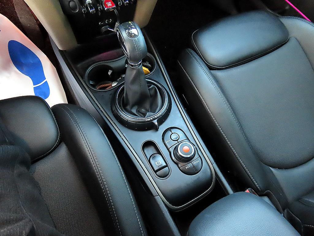 Mini Countryman - Vista 10