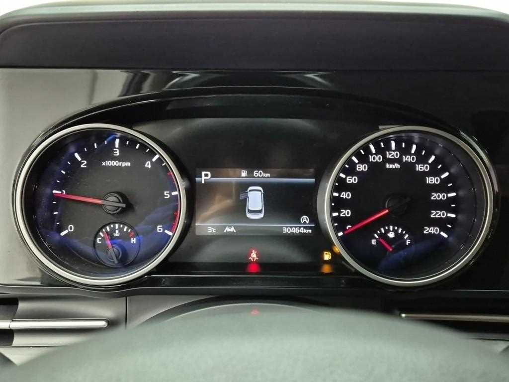 KIA Carnival - Vista 6