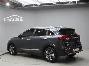 KIA Niro - Vista 6