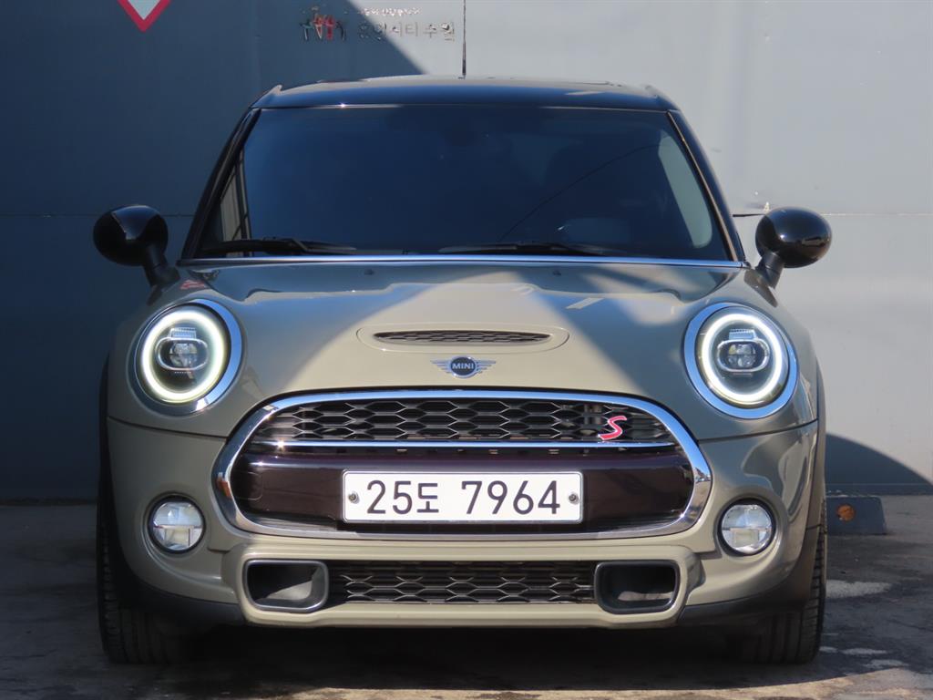 Mini Cooper - Vista 3