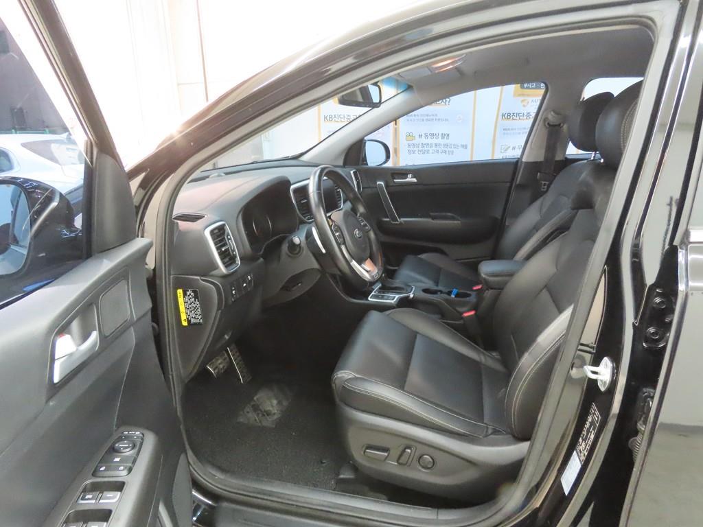 KIA Sportage - Vista 5