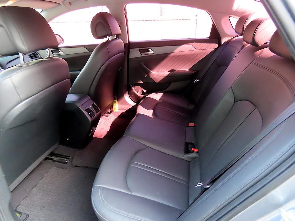 HYUNDAI Sonata - Vista 6