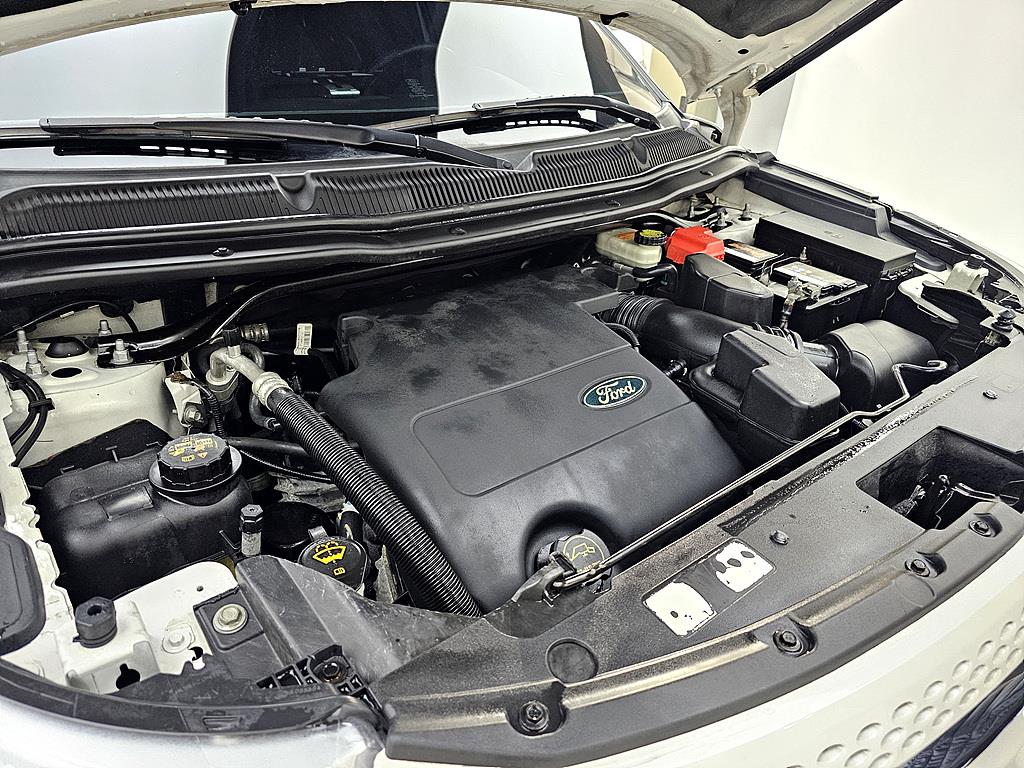 Ford Explorer - Vista 6