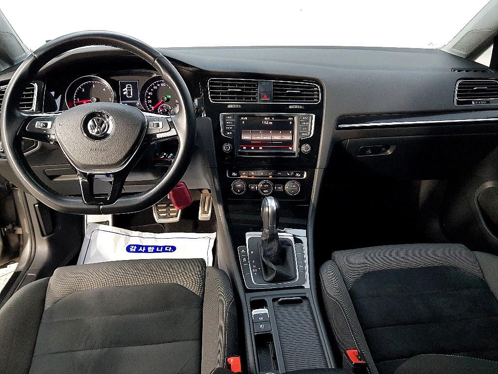 Volkswagen Golf - Vista 5