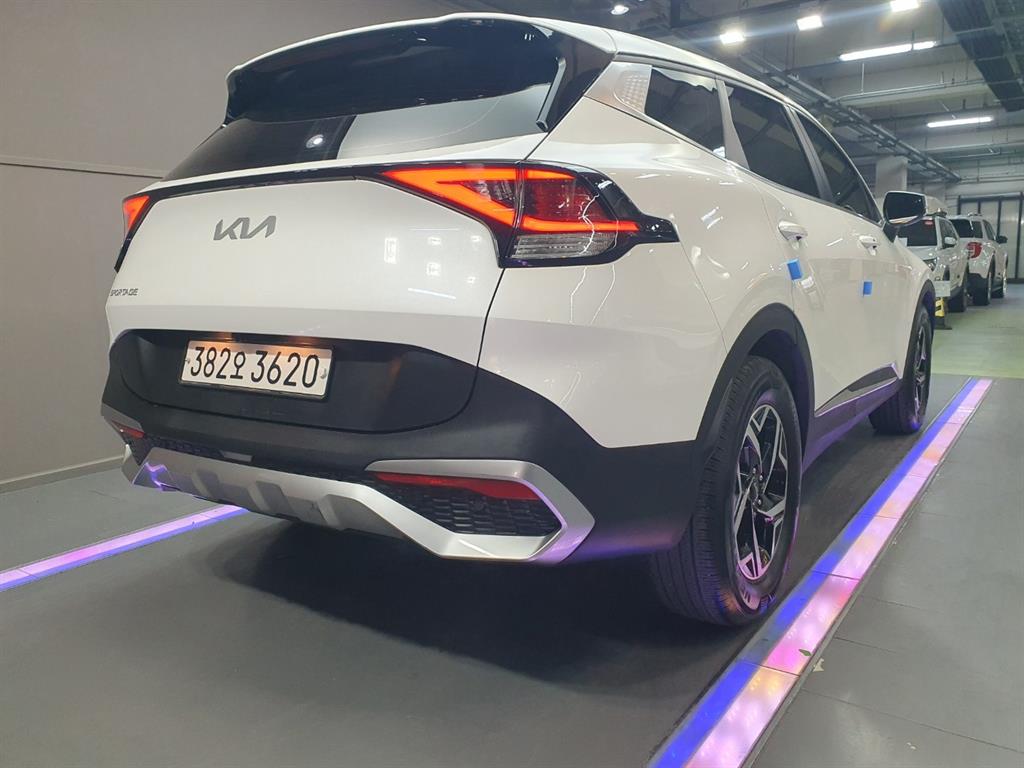 KIA Sportage - Vista 5