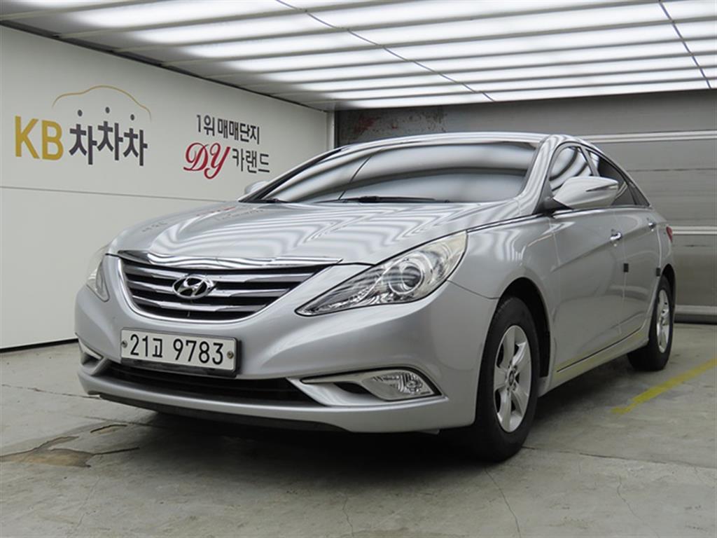HYUNDAI Sonata 2014 Plateado - Importación desde Corea - HF Imports Iquique - Foto 1