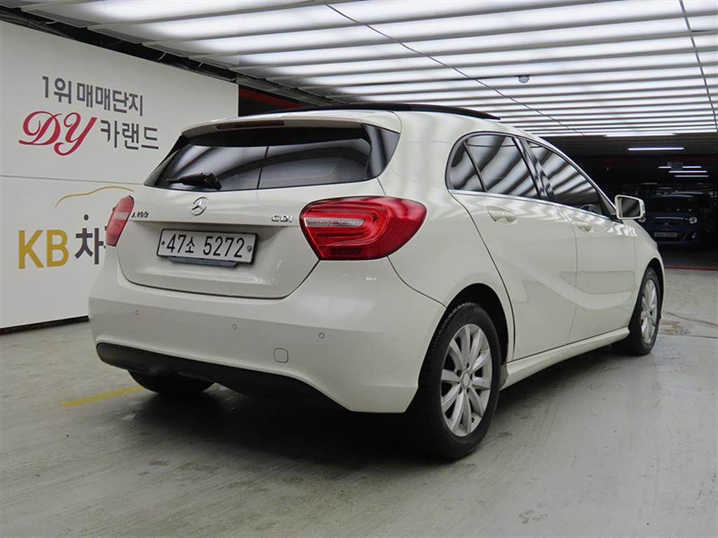 Mercedes Benz A Class - Vista 4