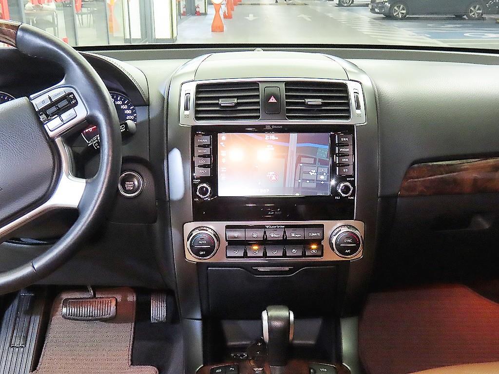 KIA Mohave - Vista 11