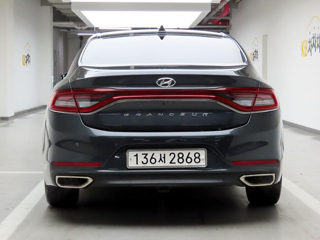 HYUNDAI Grandeur - Vista 3
