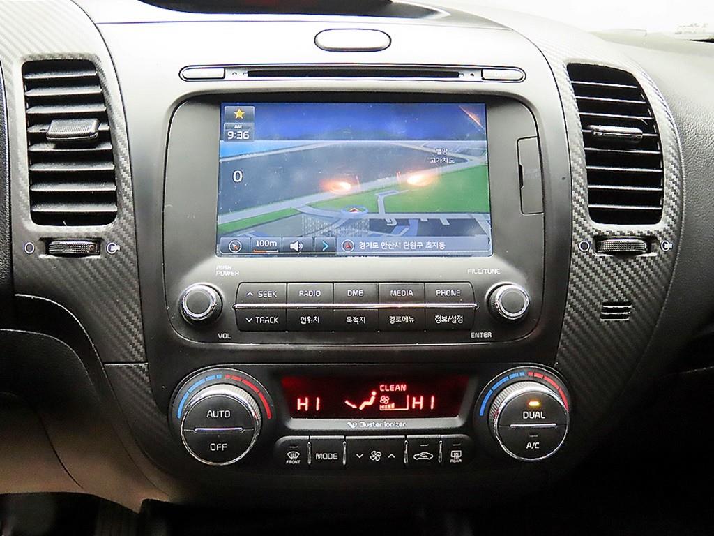 KIA K3 2015 Negro - Importación desde Corea - HF Imports Iquique - Foto 16