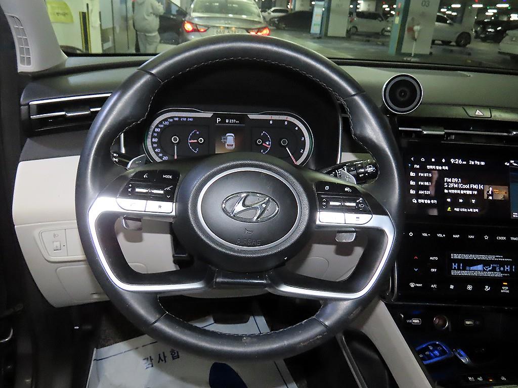 HYUNDAI Tucson - Vista 8