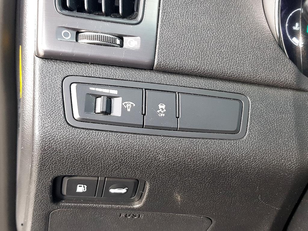 HYUNDAI Sonata - Vista 11